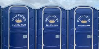 Best Portable Toilet Rental for Emergency Services  in USA